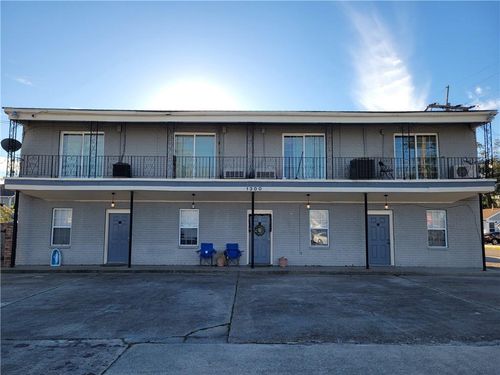 1300 02 Allo Avenue, Marrero, LA, 70072 | Card Image