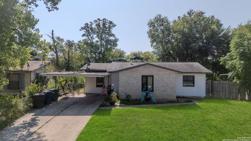 830 Crestfield St, San Antonio, TX, 78227-1131 | Card Image