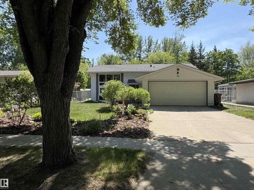18 Flint Cres, St. Albert, AB, T8N1Y8 | Card Image