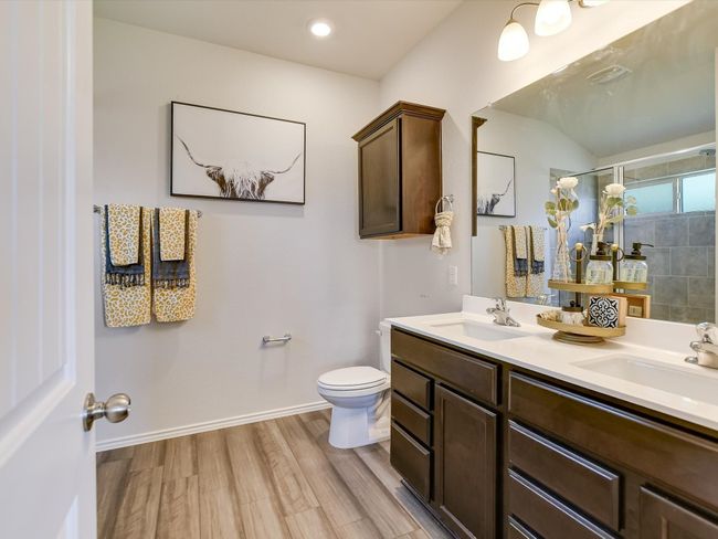 1640 Th Johnson, House other with 3 bedrooms, 2 bathrooms and 4 parking in Taylor TX | Image 13