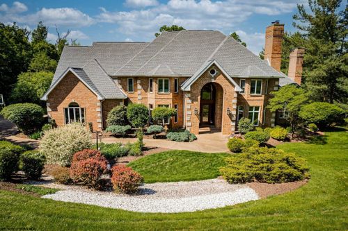 3958 Eastlake Dr, Morgantown, WV, 26508-8673 | Card Image