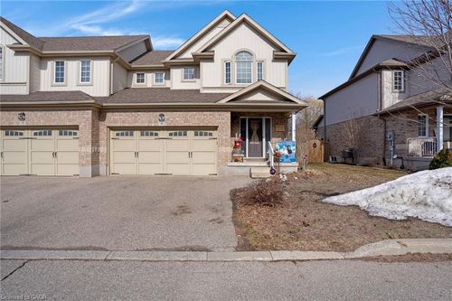 4-214 Snyder'S Rd E, Baden, ON, N3A0A6 | Card Image