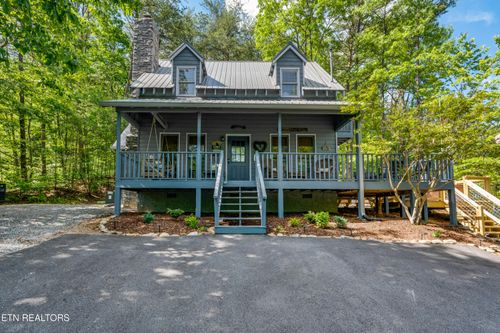 3956 Millers Ridge Way, Sevierville, TN, 37862-8166 | Card Image