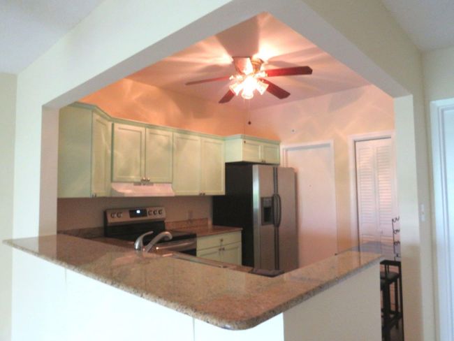 Kitchen | Image 5
