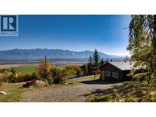 1017 Simmons Rd, West Creston, BC, V0B1G7 | Card Image
