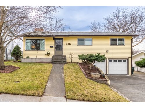 3312 Sw Kirk Ave, Pendleton, OR, 97801-3639 | Card Image