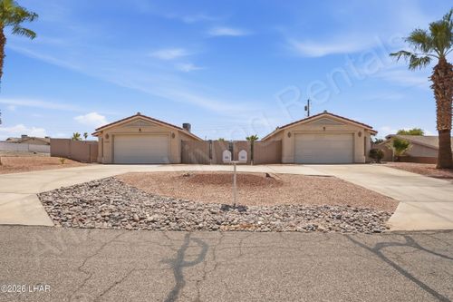 102-3330 Tomahawk Dr, Lake Havasu City, AZ, 86406 | Card Image