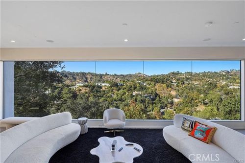 9716 Oak Pass Rd, Beverly Hills, CA, 90210 | Card Image