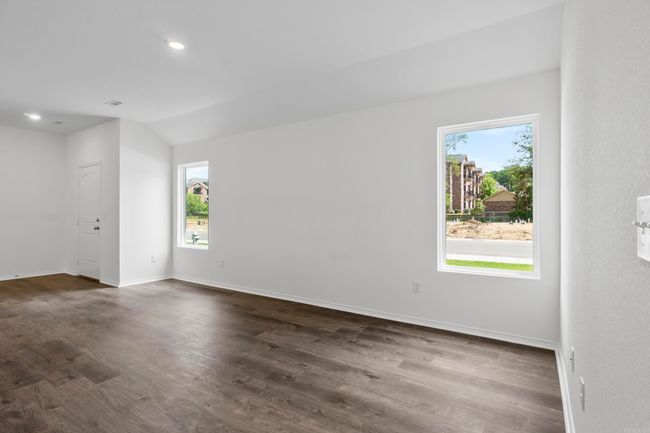 8201 Stacy Ln, House other with 2 bedrooms, 2 bathrooms and null parking in Little Rock AR | Image 9