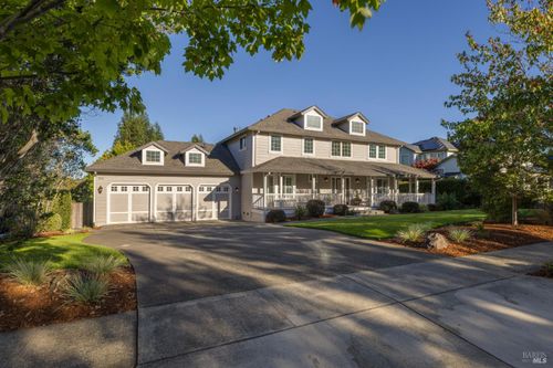 8776 Logan Pl, Cotati, CA, 94931-9663 | Card Image