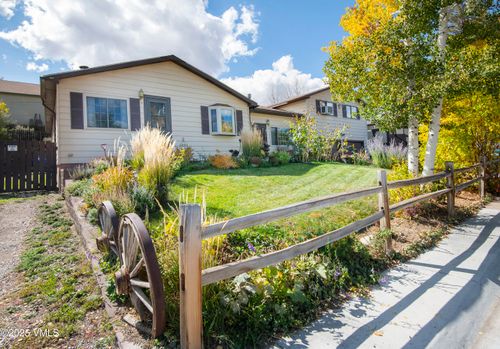 197 Park St, Gypsum, CO, 81637-5353 | Card Image