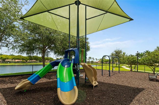 22364 Sw 89 Th Path, Townhouse with 4 bedrooms, 3 bathrooms and null parking in Cutler Bay FL | Image 34