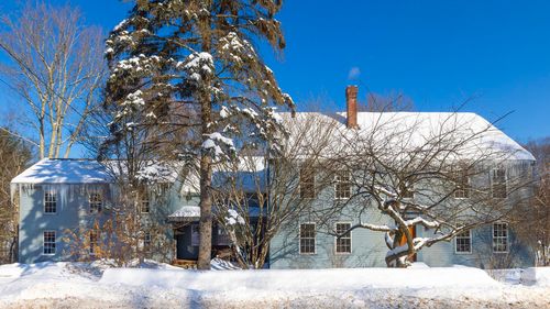 36 Old Henniker Rd, Hopkinton, NH, 03229-2206 | Card Image