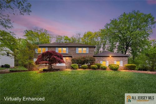 12 Woodgate Dr, MONMOUTH JUNCTION, NJ, 08852-3129 | Card Image