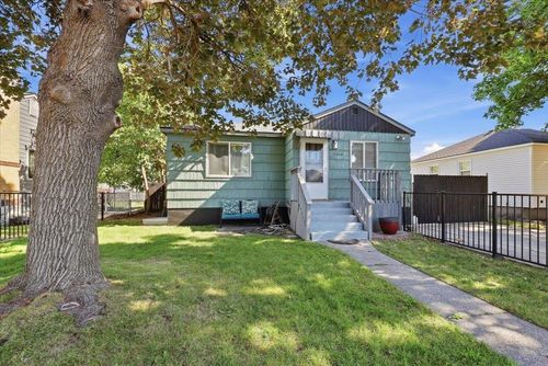 5208 N Lincoln St, Spokane, WA, 99205 | Card Image