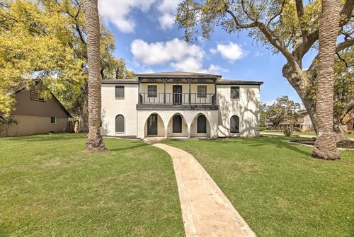 113 Rose Trl, Lake Jackson, TX, 77566-4731 | Card Image