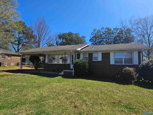 618 Austin Dr Nw, Huntsville, AL, 35805-2553 | Card Image