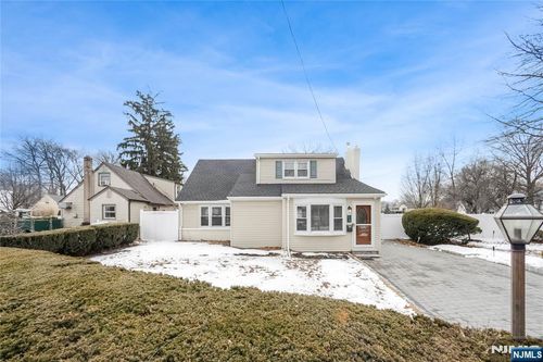 254 Spring Valley Ave, Maywood, NJ, 07607-1438 | Card Image