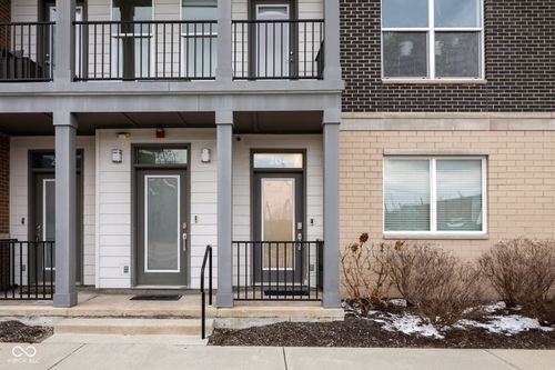 204-727 N Illinois St, Indianapolis, IN, 46204-1457 | Card Image