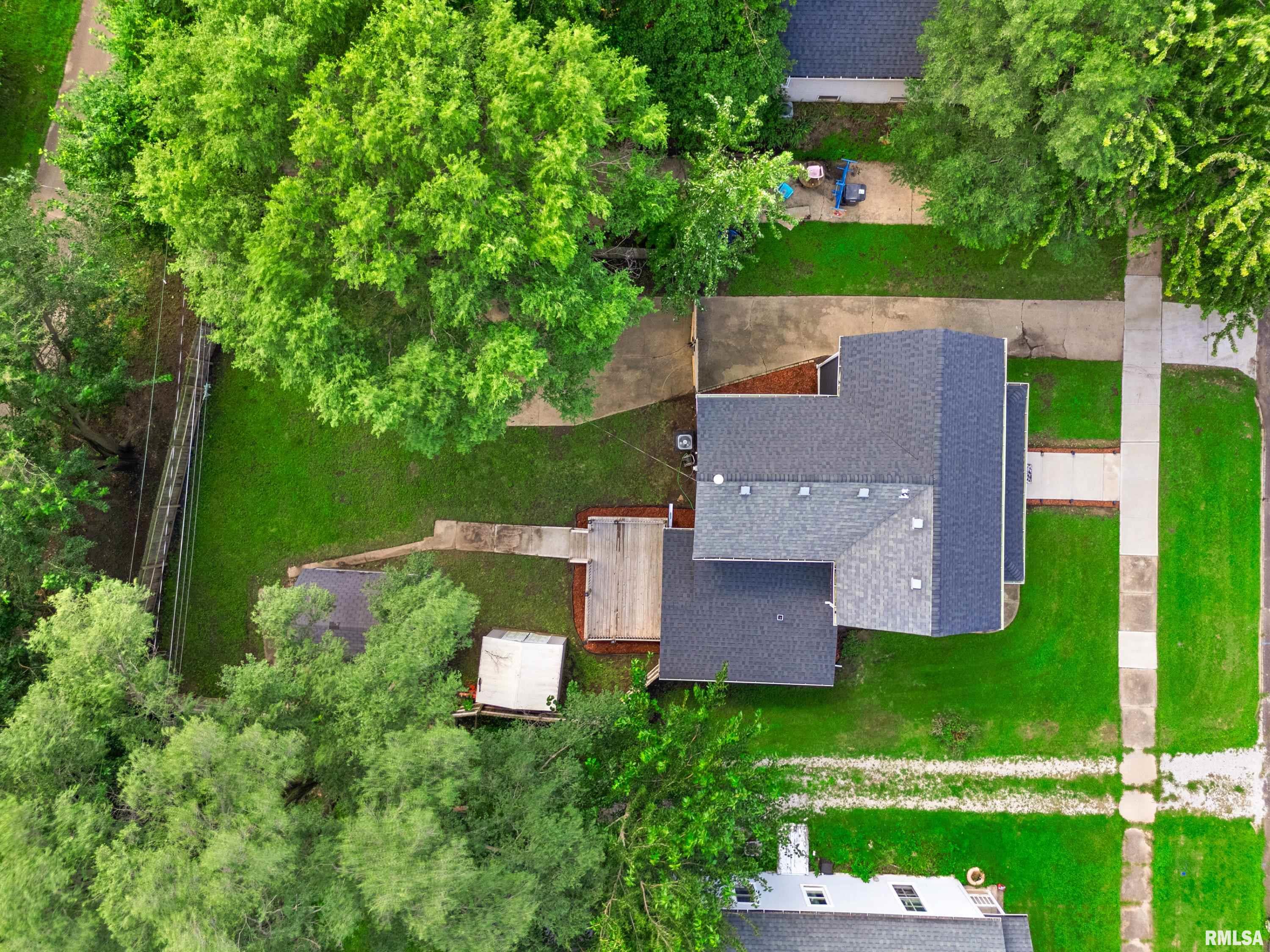 Residential in Pekin 4