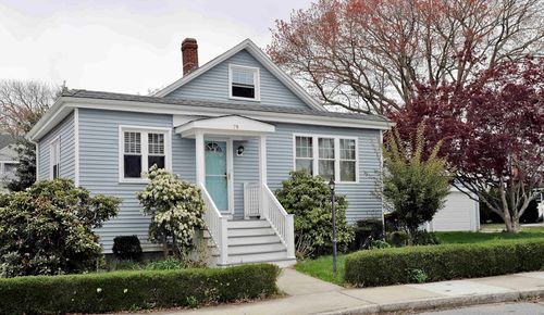 79 Woodlawn St, Fall River, MA, 02720 | Card Image