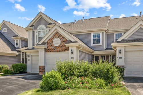 804 Spring Creek Ct, Elk Grove Village, IL, 60007-7117 | Card Image