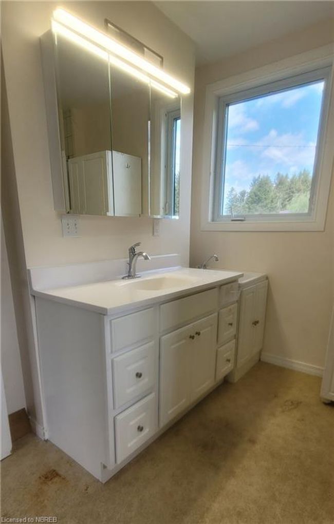 11326 Highway 17, House other with 3 bedrooms, 1 bathrooms and 15 parking in Cache Bay ON | Image 21