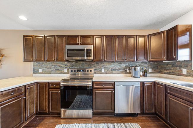 19 Kitchen.jpg | Image 20