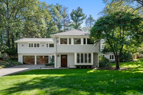 60 Rolling Ln, Weston, MA, 02493-2439 | Card Image