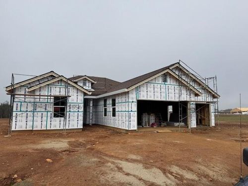 5556 Penrose Parkway, Redding, CA, 96002 | Card Image