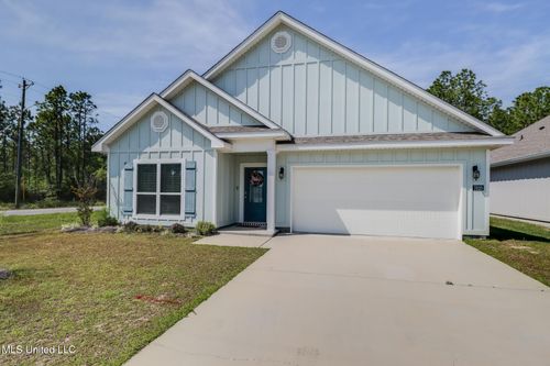 7820 Coral Ln, Ocean Springs, MS, 39564-5688 | Card Image