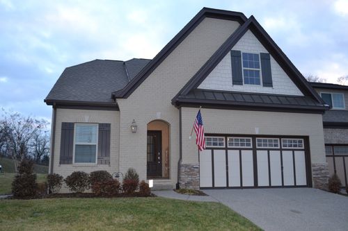 961 Cherry Grove Dr, Hendersonville, TN, 37075-1567 | Card Image