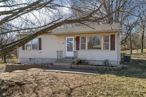 3410 S 30th Street, St Joseph, MO, 64503 | Card Image