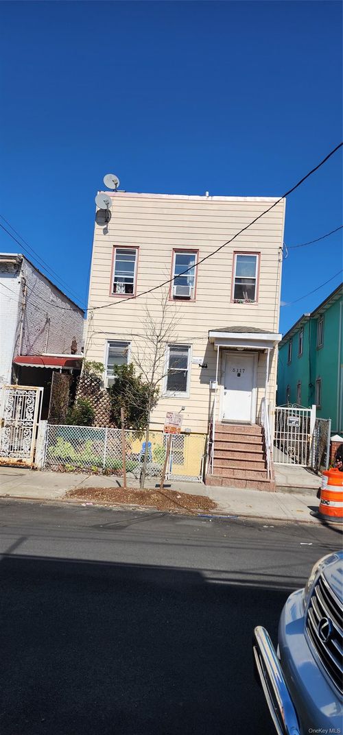 51-17 103rd St, Corona, NY, 11368-3229 | Card Image