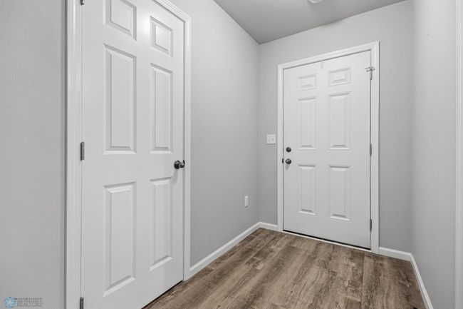 Entryway | Image 4