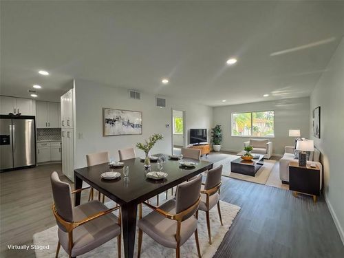 apt-207g-119 Ne 19th Ct, Wilton Manors, FL, 33305-4003 | Card Image