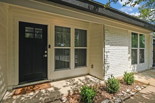 6300 Merriwood Dr, Austin, TX, 78745-4405 | Card Image