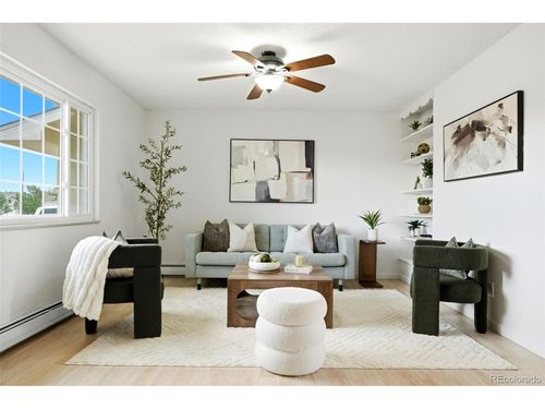 344 E Park Ave, Pierce, CO, 80650-5061 | Card Image