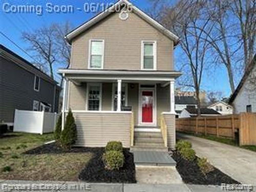225 Fairgrove Ave, Royal Oak, MI, 48067-1872 | Card Image