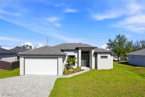 131 Kismet Pkwy, Cape Coral, FL, 33909-4283 | Card Image