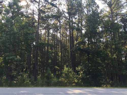 32-1311 Big Water Cir, Greensboro, GA, 30642-5173 | Card Image