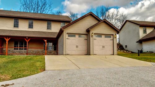 N3320 Will Rd, Jefferson, WI, 53549-9797 | Card Image