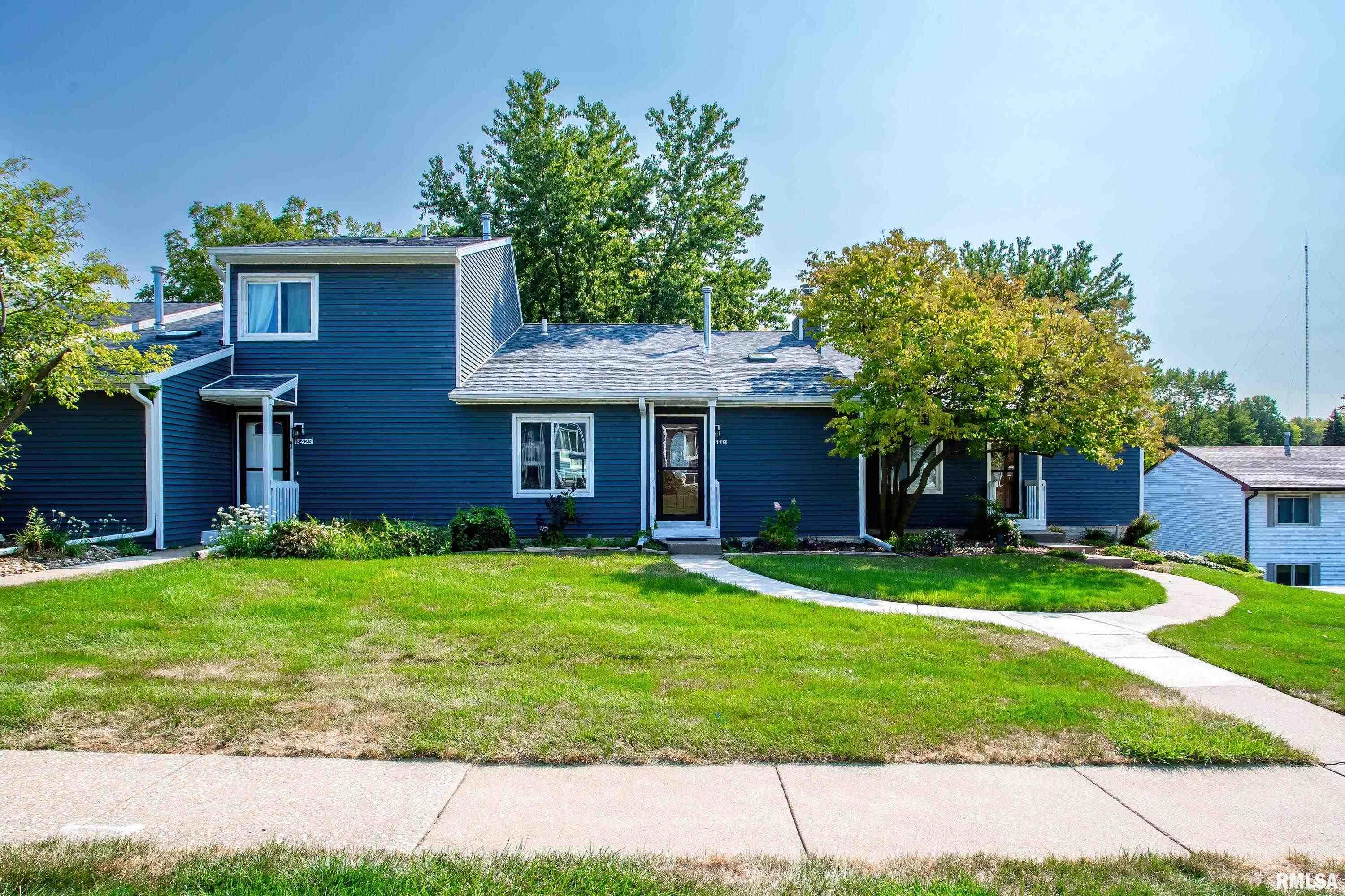 Willow Ct, Bettendorf, IA 52722