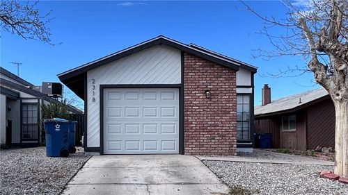 2318 El Molino Cir, Las Vegas, NV, 89108-3341 | Card Image