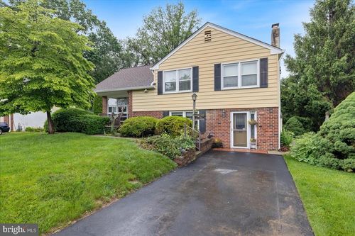 505 Marcia Ln, NORRISTOWN, PA, 19403-4129 | Card Image