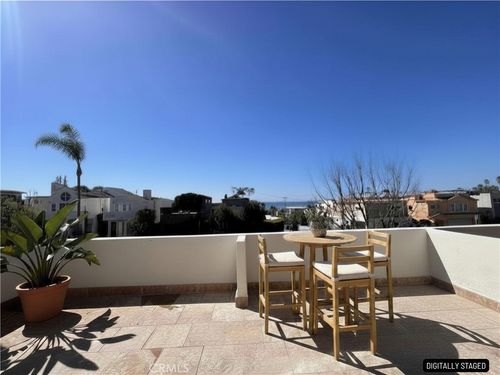 b-1734 Prospect Ave, Hermosa Beach, CA, 90254-3338 | Card Image