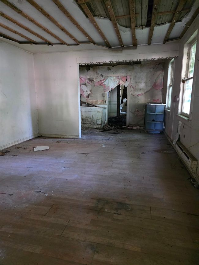407 W Main St, Home with 0 bedrooms, 0 bathrooms and null parking in Vevay IN | Image 10