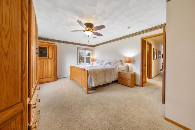 37 Main bedroom.jpg | Image 25