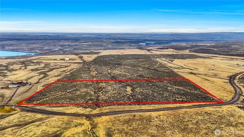 1 Banks Lake View Rd, Coulee City, WA, 99115-5233 | Card Image