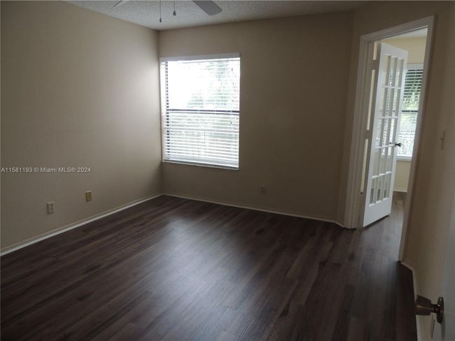 APT-4304 - 2846 S University Dr, Condo with 1 bedrooms, 1 bathrooms and null parking in Davie FL | Image 11